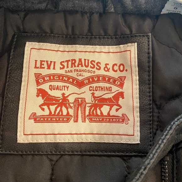 Levi’s Men's Black Leather Like New Large Pockets Jacket Premium Faux Leather - Picture 3 of 16